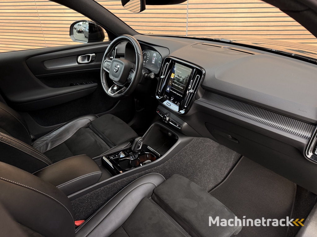Volvo XC40 1.5 T5 Recharge R-Design Adapt. Cruise / Winterpakket / Camera / Sportstoelen