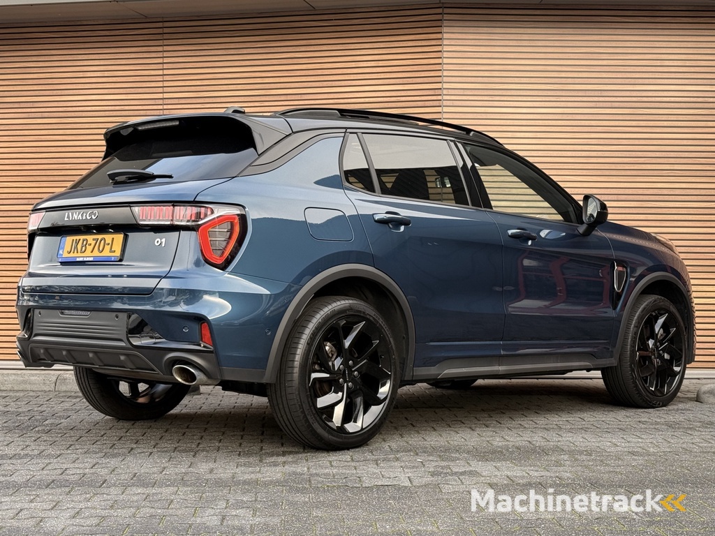 Lynk & Co 01 1.5 Black-Style Panodak / Zwarte hemel / 360* Camera / Navi / Clima