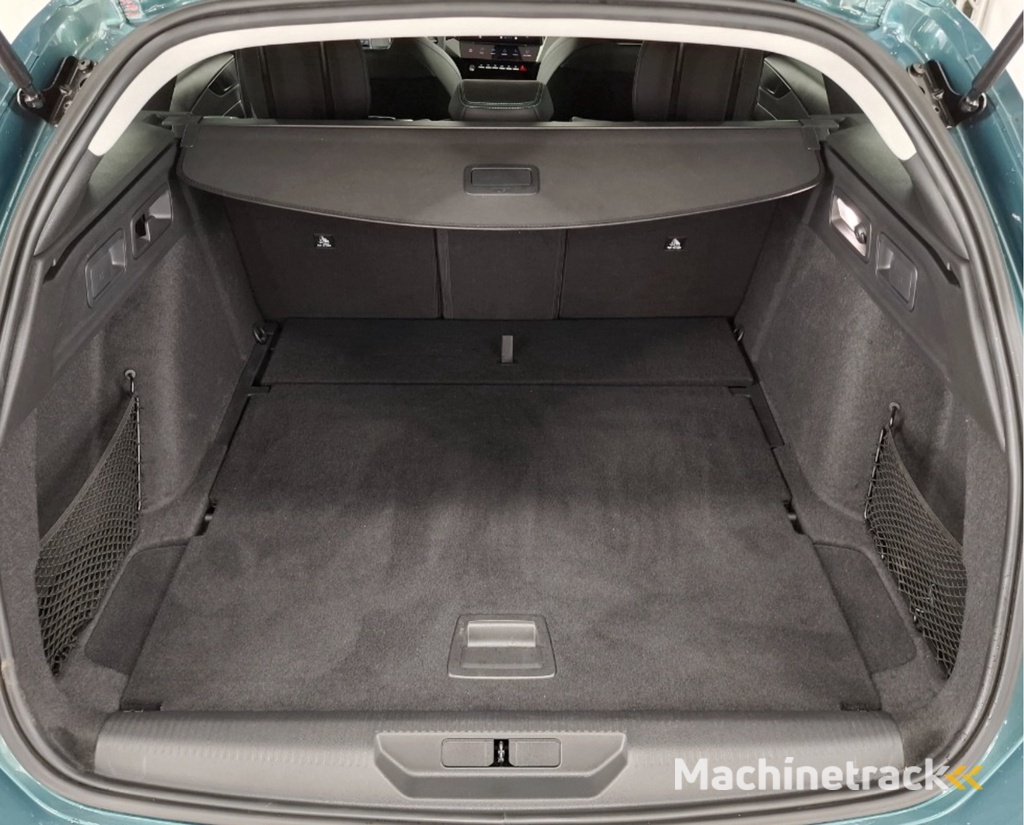 Peugeot 308 SW 1.2 Hybrid 136 e-DCS6 Allure 360 Camera / Cruise control adaptief / Navigatie