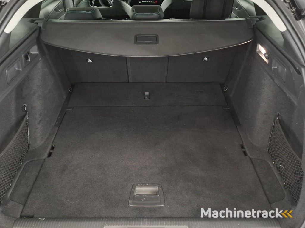 Peugeot 308 SW 1.2 Hybrid 136 e-DCS6 Allure 360 Camera / Navigatie / Lage km stand