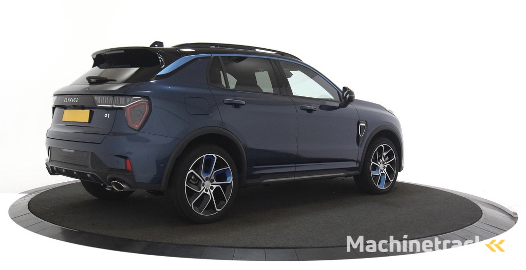 Lynk & Co 01 1.5 Zwarte hemelbekleding / Pack Black nieuwe foto's volgen