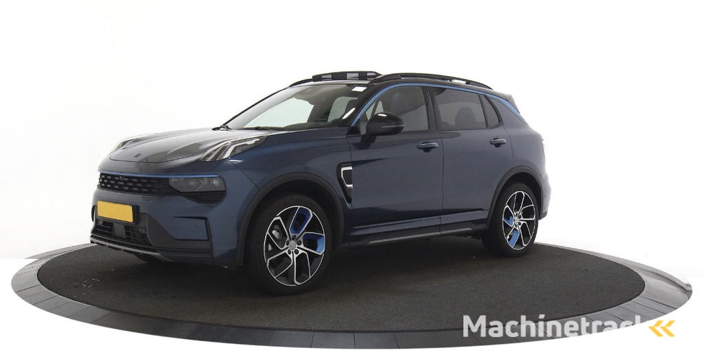 Lynk & Co 01 1.5 Zwarte hemelbekleding / Pack Black nieuwe foto's volgen