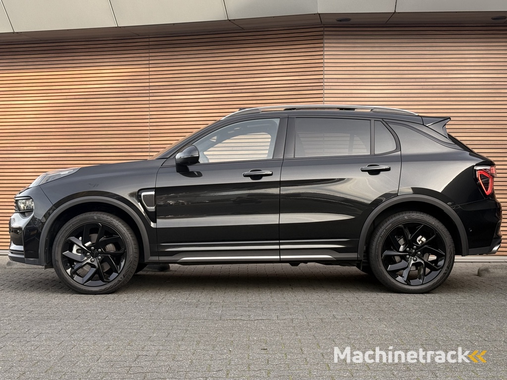 Lynk & Co 01 1.5 Black Style Panodak / Zwarte hemel / 360* Camera / Navi / Clima