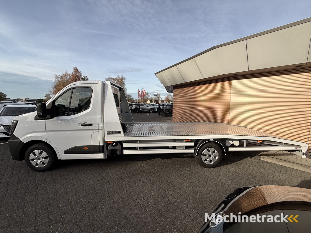 Renault Master T35 2.0 dCi 170 L3H1 Oprijwagen Navi By App / Cruise / Airco / Trekhaak