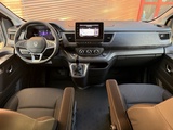 Minituur van Renault Trafic 2.0 Blue dCi EDC 170 T29 L2H1 Extra DC Dubbele Schuifdeur / Betimmering / Trekhaak / Navi / Cruise / Camera