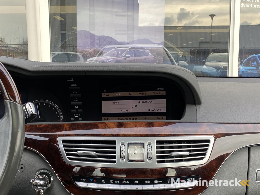 Mercedes-Benz S-klasse 500 | Stoelventilatie | Stoelgeheugen | Luchtvering | Schuif/kanteldak | Softclose | Xenon |