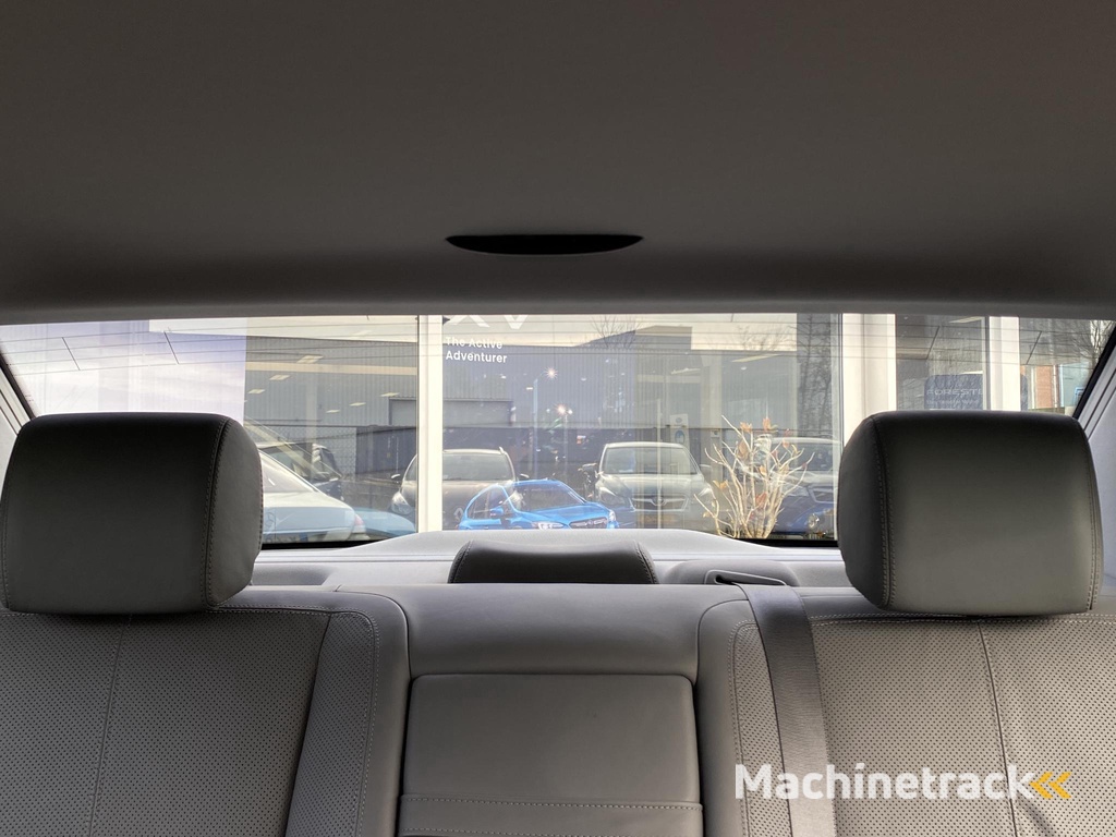 Mercedes-Benz S-klasse 500 | Stoelventilatie | Stoelgeheugen | Luchtvering | Schuif/kanteldak | Softclose | Xenon |