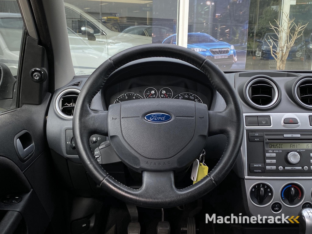 Ford Fiesta 1.4-16V Crossroad