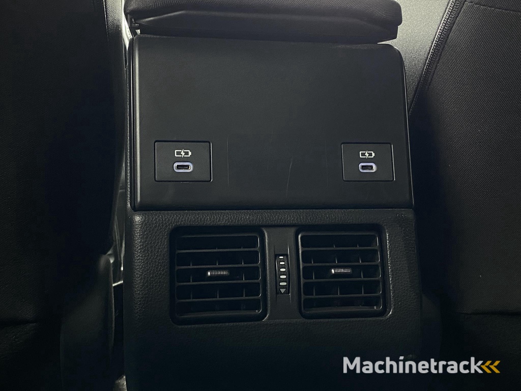 Subaru Solterra 71 kWh | Garantie tot 2028 | Stoelverwarming | 360 graden camera| Adaptieve Cruise Control | Keyless Entry | Voorruitverwarming | Ledverlichting | Apple Carplay/Android Auto |