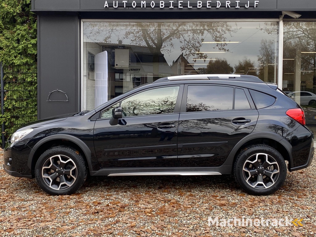 Subaru XV 2.0i Comfort AWD | Stoelverwarming | Cruise Control | Apple Carplay/Andorid Auto | Achteruitrijcamera | Klimaat Controle | Trekhaak Afneembaar |