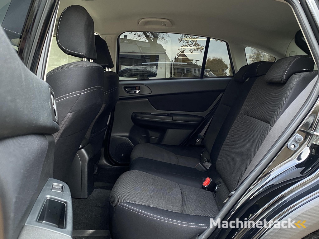 Subaru XV 2.0i Comfort AWD | Stoelverwarming | Cruise Control | Apple Carplay/Andorid Auto | Achteruitrijcamera | Klimaat Controle | Trekhaak Afneembaar |