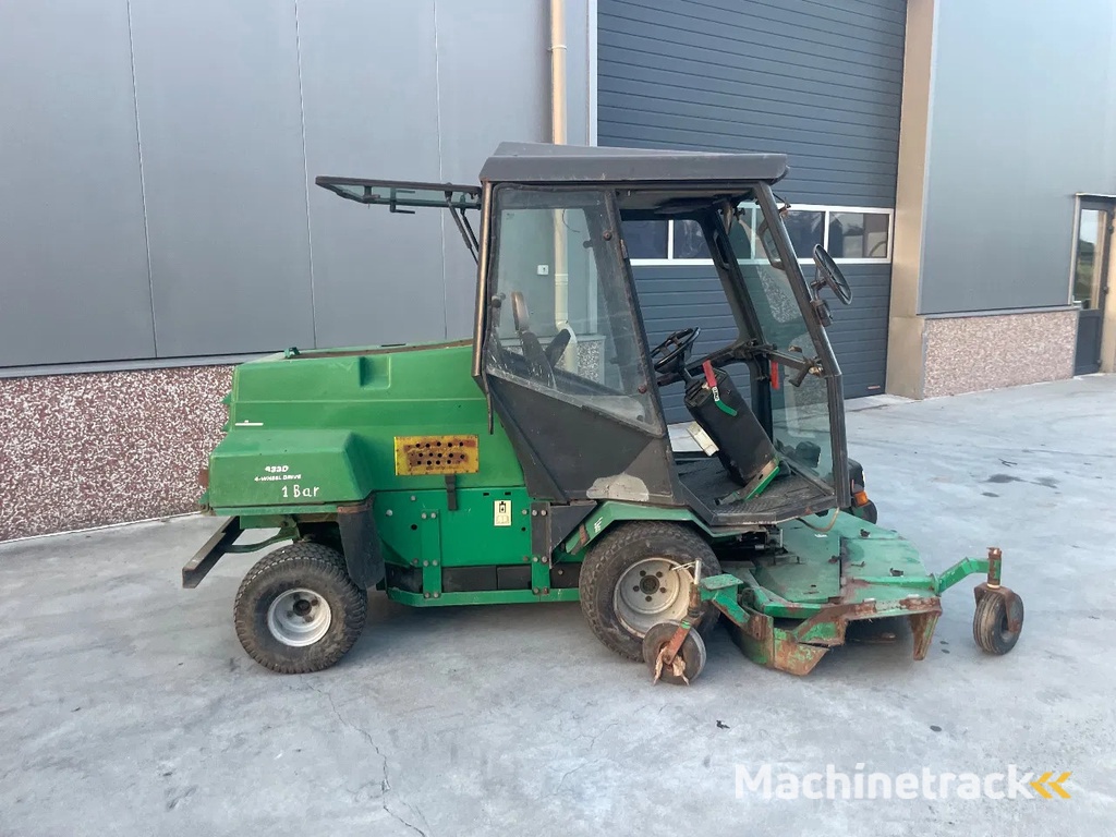 Ransomes 933 D Diesel Zitmaaier