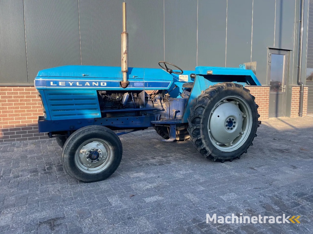Leyland 255 tractor trekker MF Massey Ferguson perkins