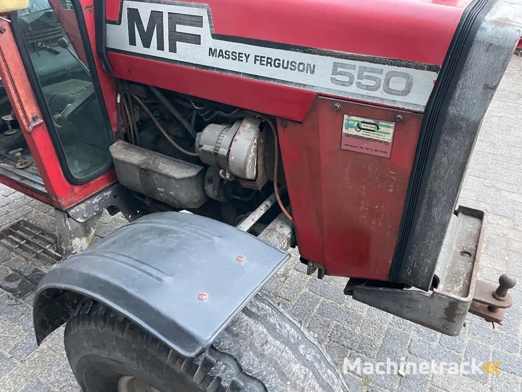 Massey Ferguson 550 - MF 550 tractor