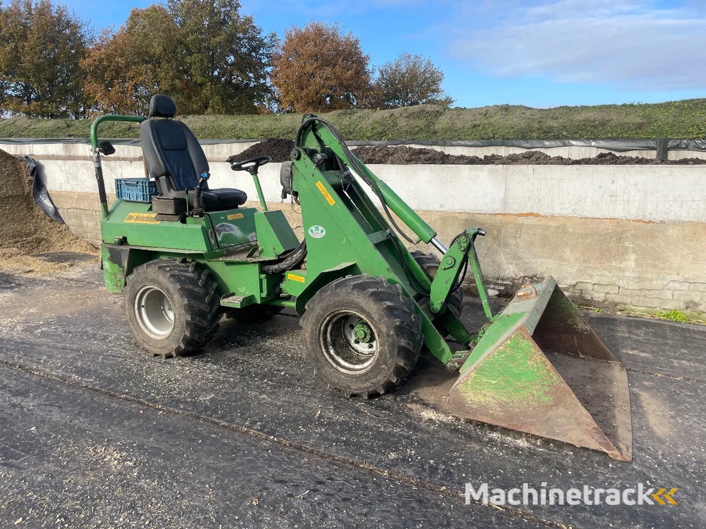 Striegel 300 mini shovel mini Loader Weidemann Schaffer Giant