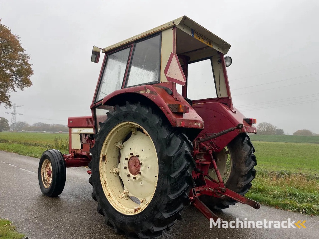 International 644 met stuurbekrachtiging case ih MARGE