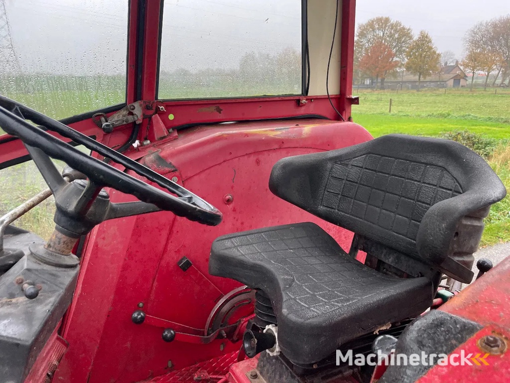 International 644 met stuurbekrachtiging case ih MARGE