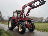 Minituur van Case IH International 845 XL met voorlader MARGE