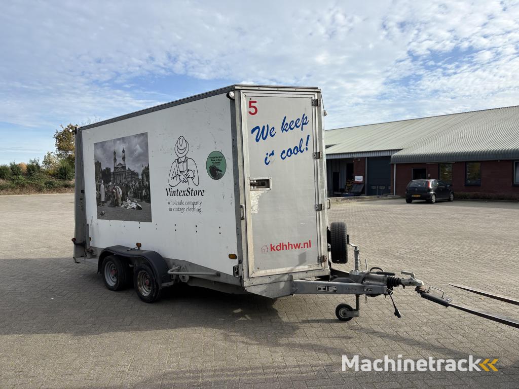 IFOR Williams Trailer BV 126G Ifor Williams BV126 gesloten