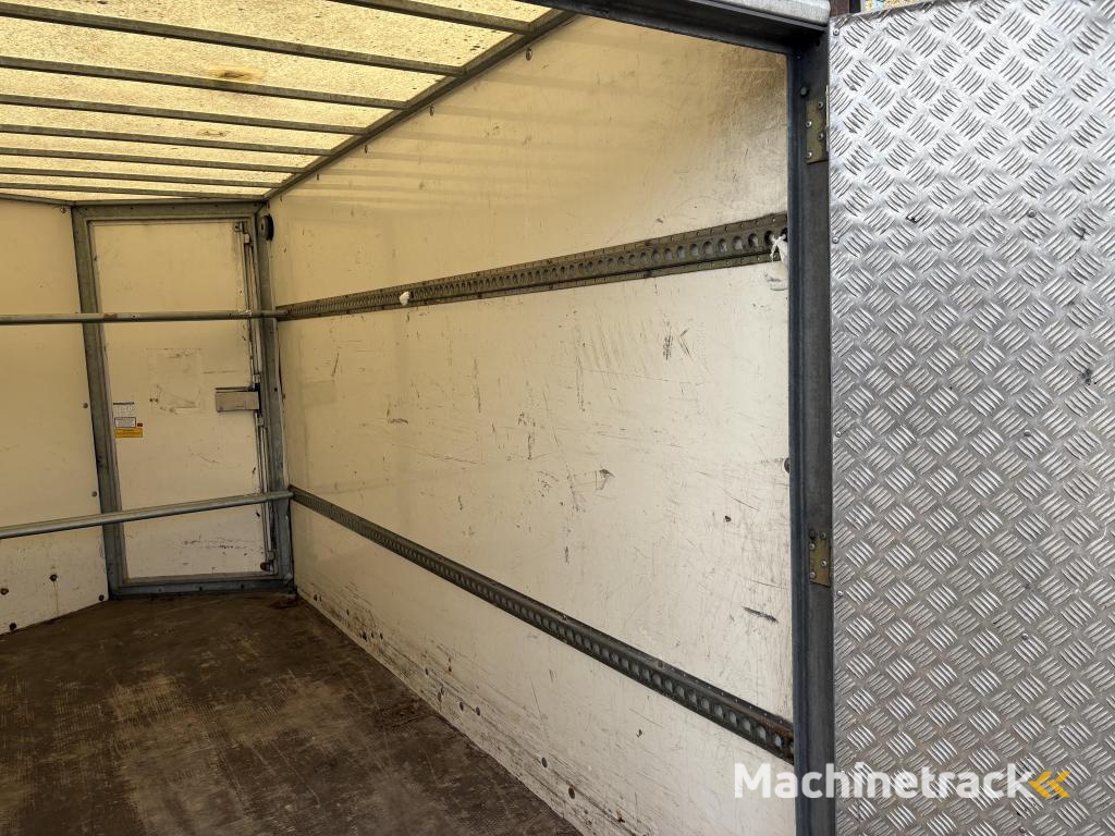 IFOR Williams Trailer BV 126G Ifor Williams BV126 gesloten