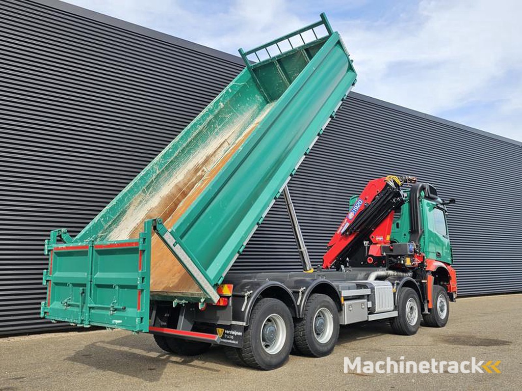 Mercedes AROCS 4145 / 8X6 / TIPPER + HMF CRANE