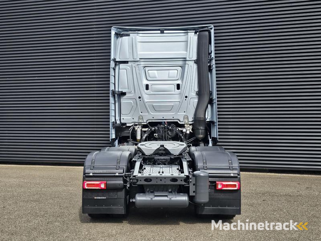 Mercedes ACTROS 2548 6X2/4 / PTO / GIGASPACE