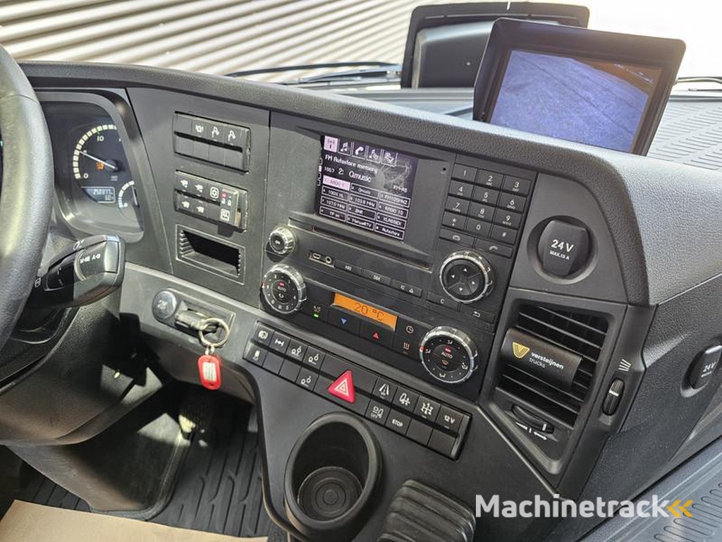 Mercedes AROCS 2545 6x2 / HMF 32 TM / CRANE / KRAN