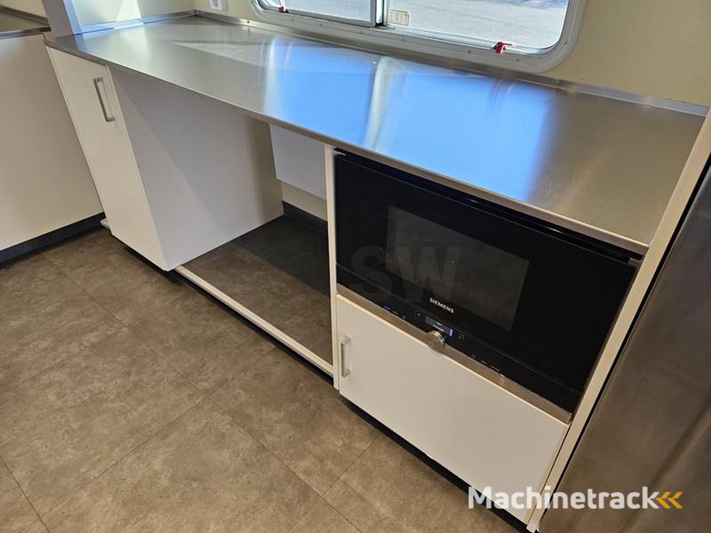 Scania P-280-trailer-2-X-SLIDE-OUT-CAMPER-WOHNMOBIL