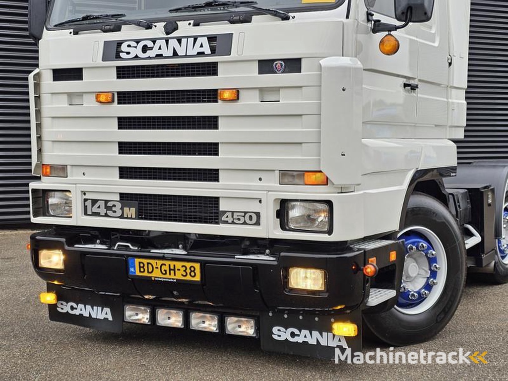 Scania 143