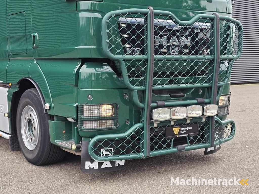 MAN TGX