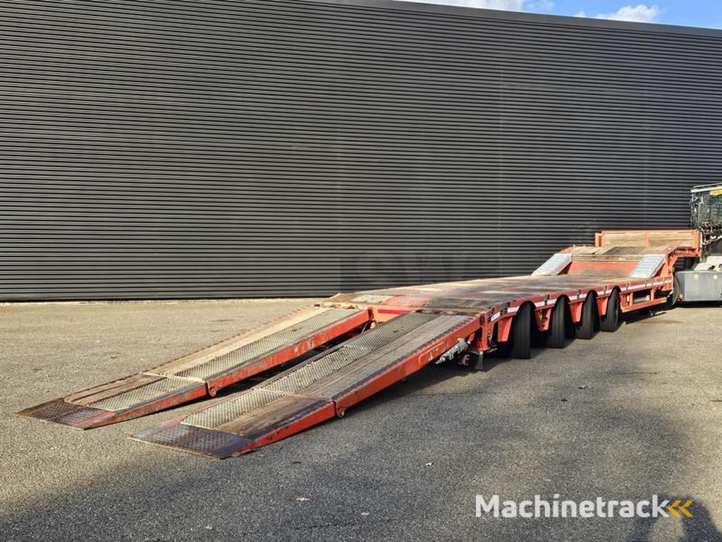 Faymonville F-S44-4-x-STEERING-HYDRAULIC-RAMPS-EXTENDABLE