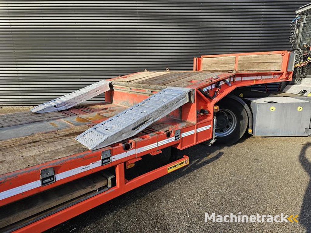 Faymonville F-S44-4-x-STEERING-HYDRAULIC-RAMPS-EXTENDABLE
