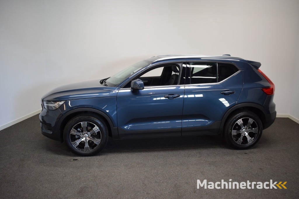 Volvo XC40 T3 163pk AUT8 Inscription Trekhaak 1600kg/ Leer/ Stoelverw./ Panodak/ Camera