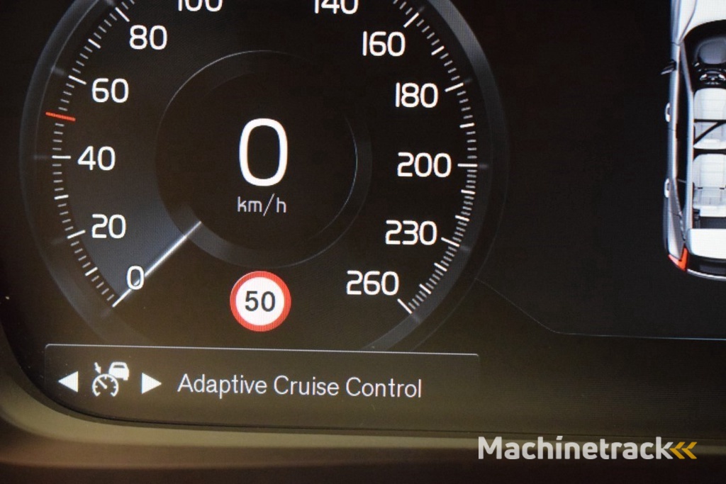 Volvo XC40 T3 163pk AUT8 Inscription Trekhaak 1600kg/ Leer/ Stoelverw./ Panodak/ Camera