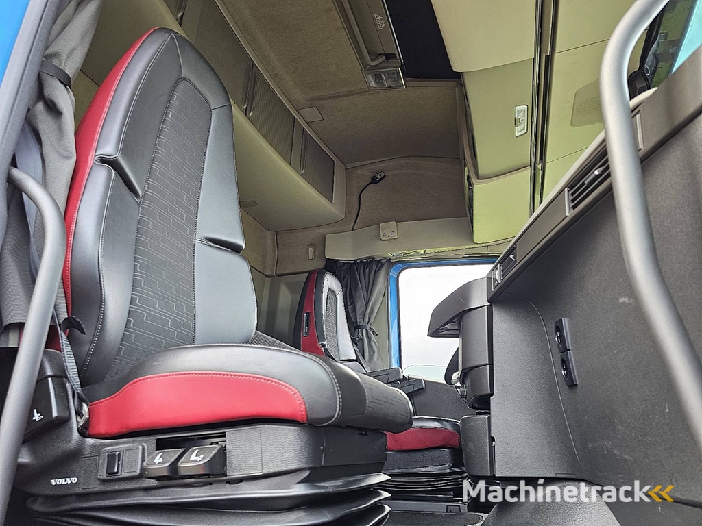 VOLVO FH 460 pto skirts veb+