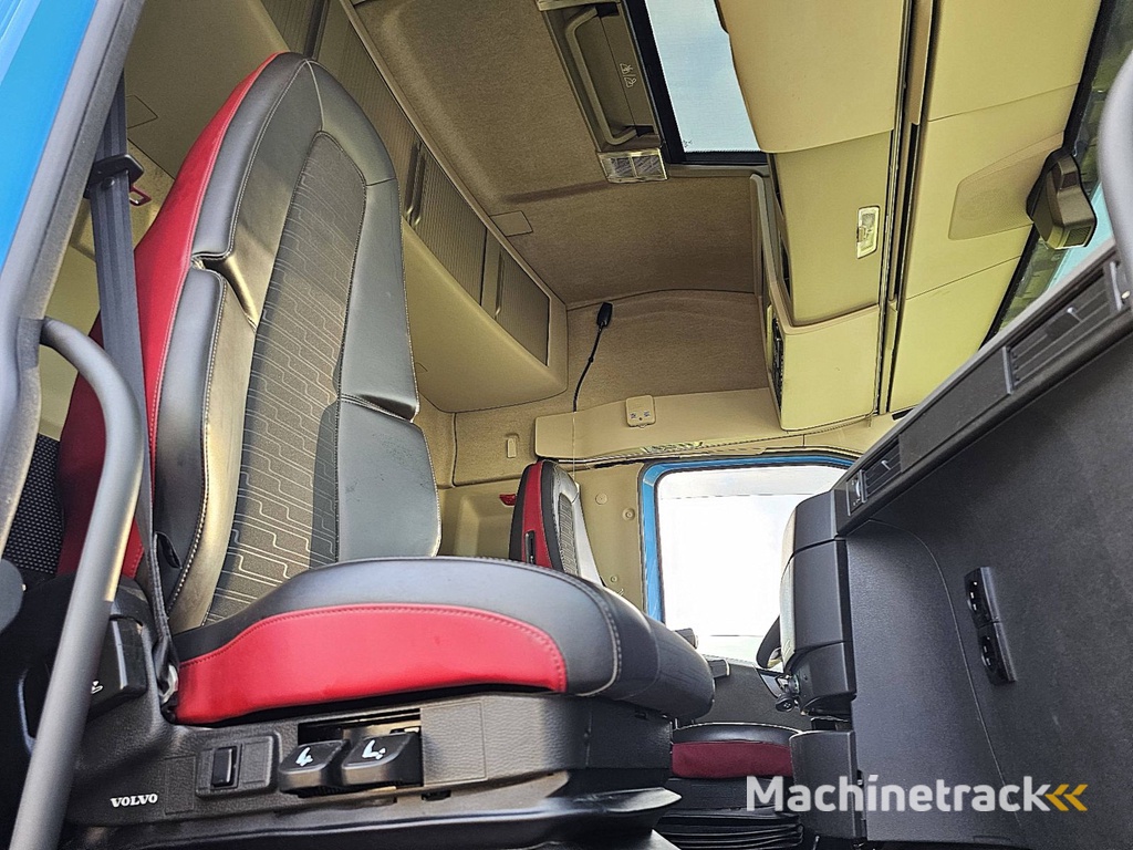 VOLVO FH 460 pto skirts veb+