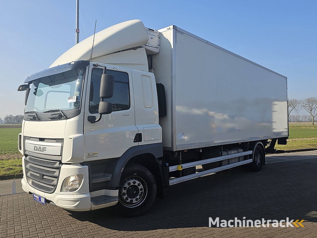 DAF CF 400 carrier supra 550