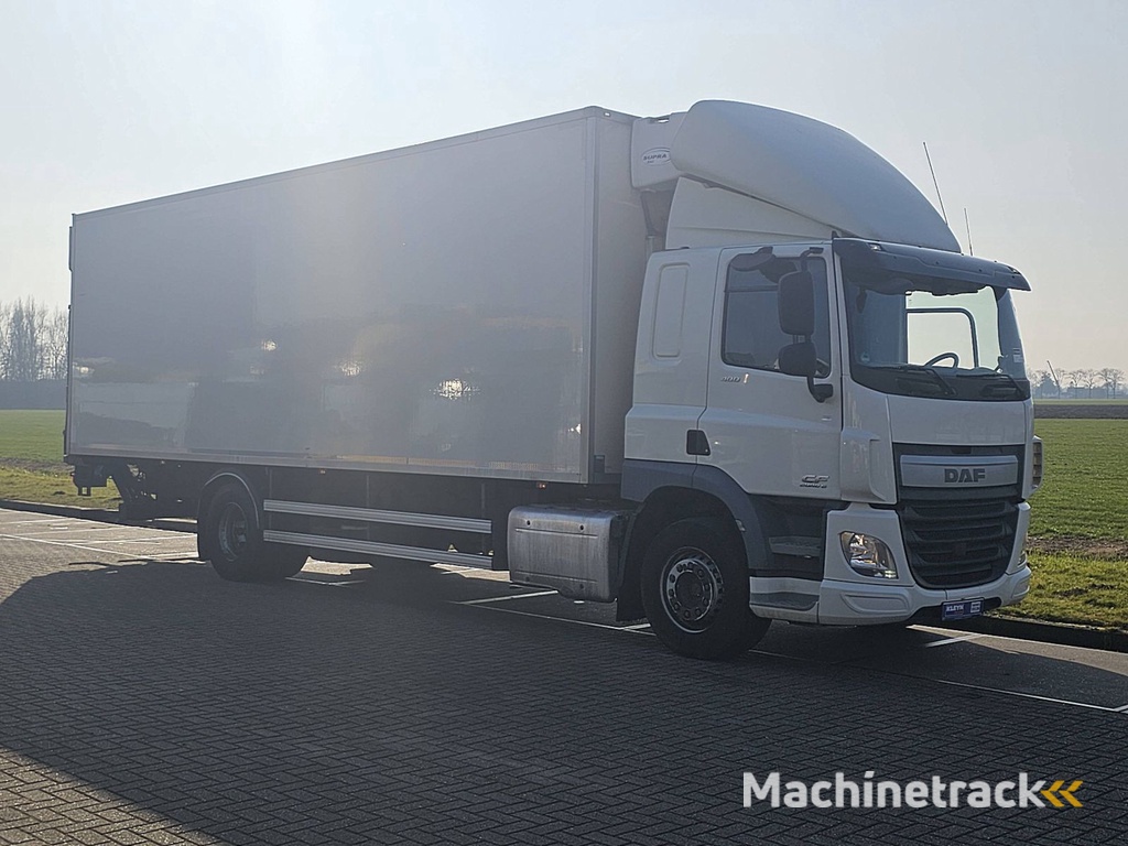 DAF CF 400 carrier supra 550