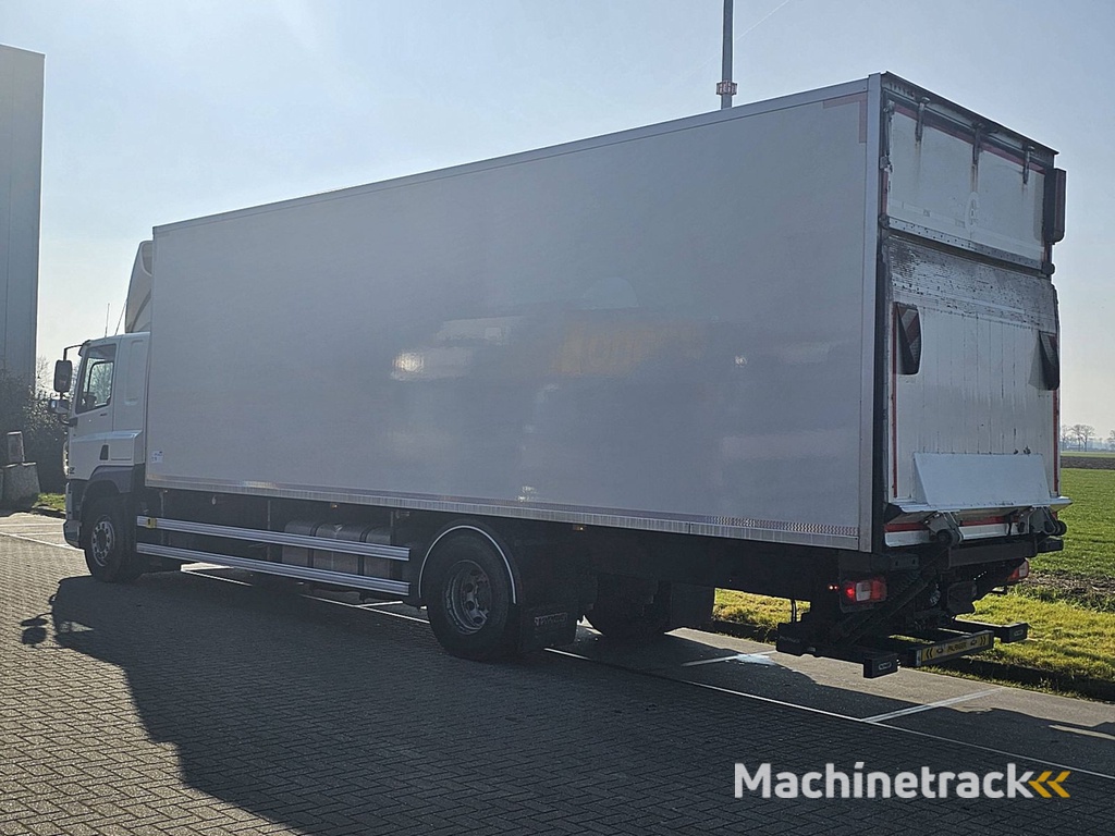 DAF CF 400 carrier supra 550