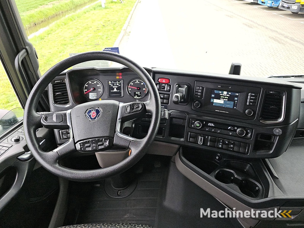 SCANIA S450 retarder 2x tank