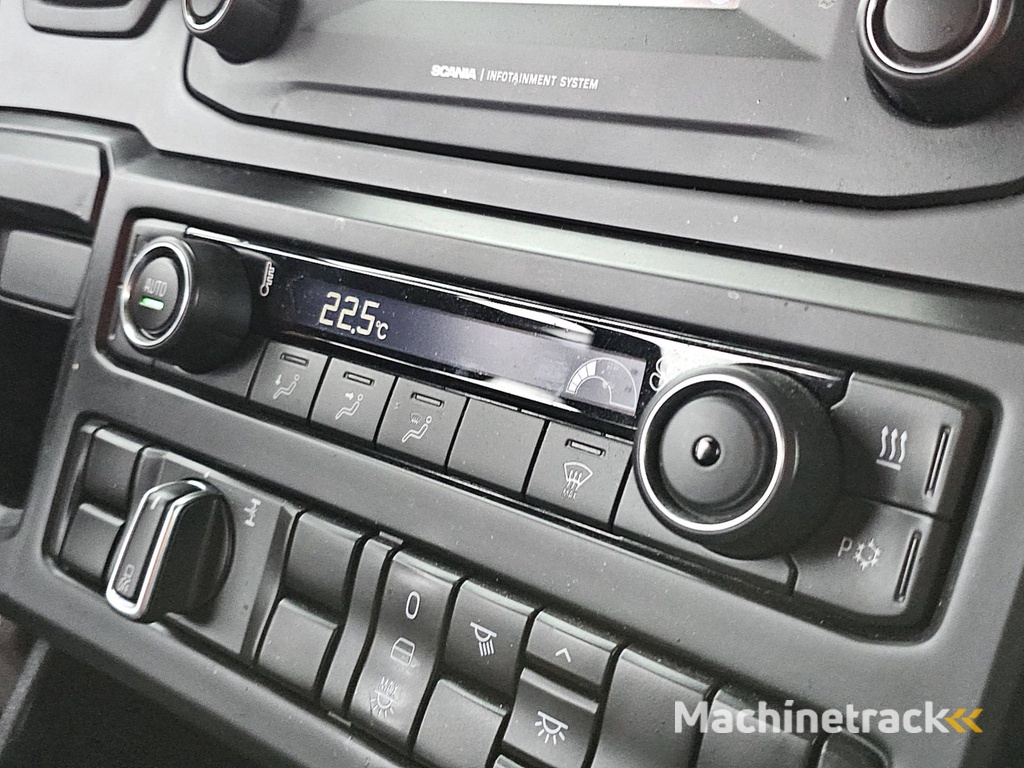 SCANIA S450 retarder 2x tank