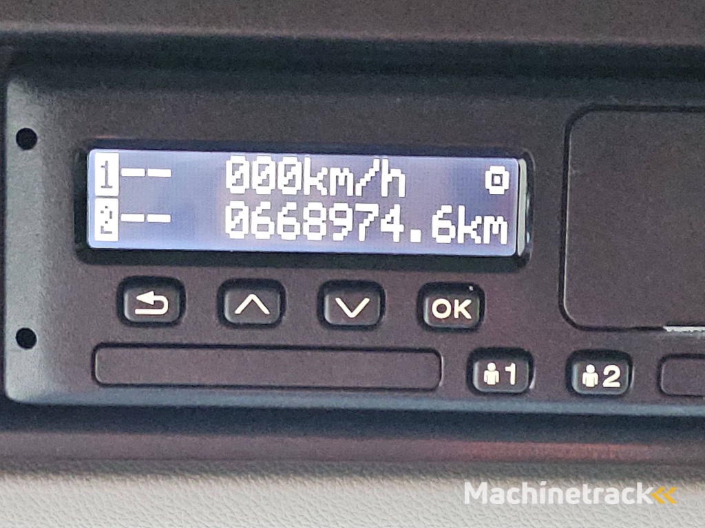 SCANIA S450 retarder 2x tank