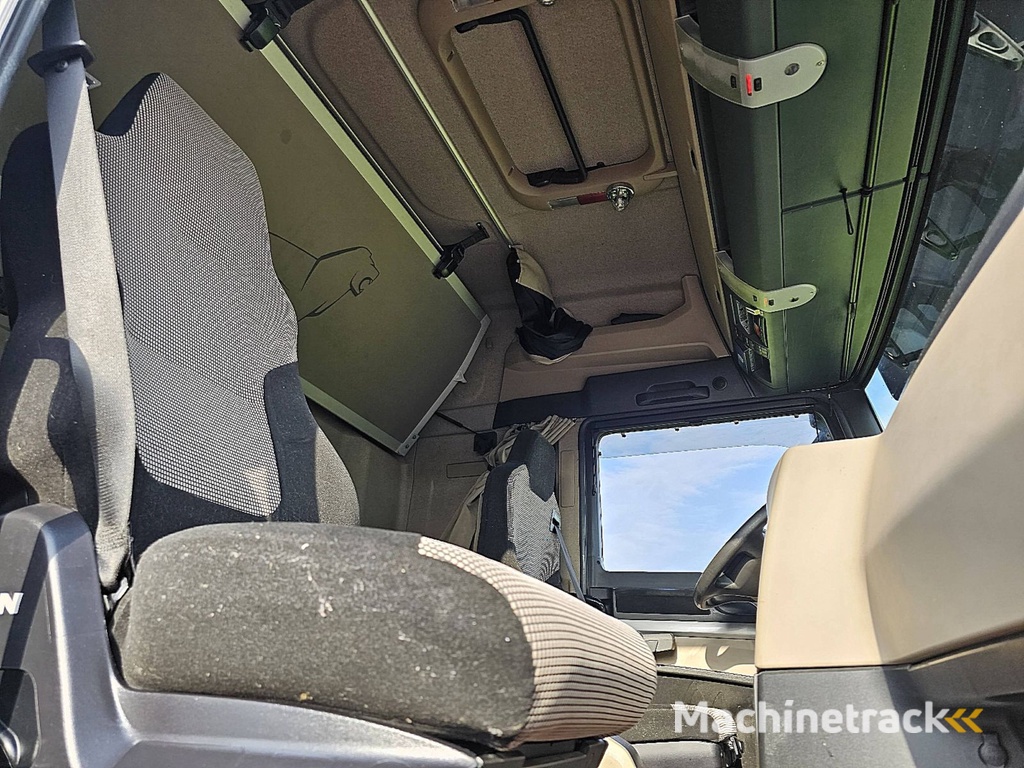 M.A.N. 26.500 TGX 6x2 vdl 25 ton