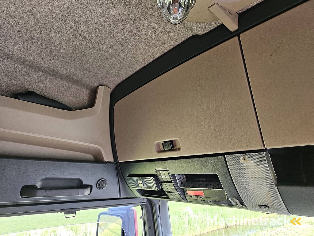 M.A.N. 26.500 TGX 6x2 vdl 25 ton