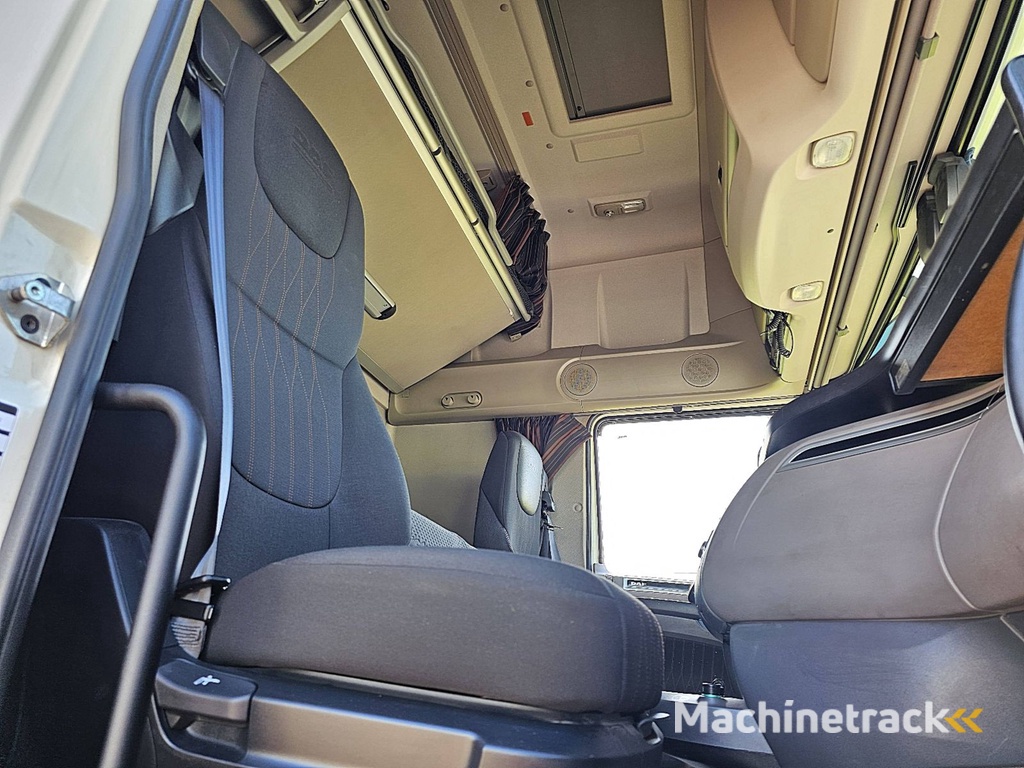 DAF XF 480 ssc 6x2 far intarder