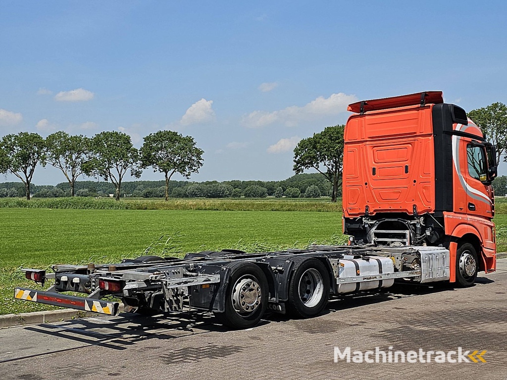 MERCEDES-BENZ ACTROS 2545 LS