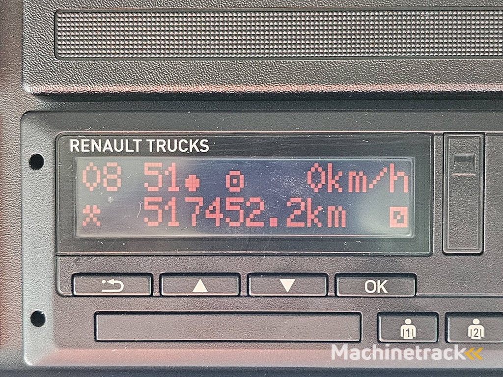 RENAULT D 250 11.9t a/c new engine