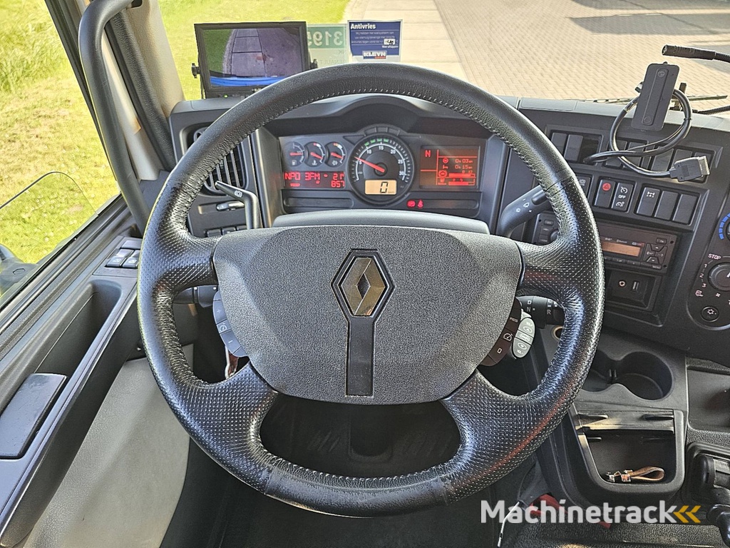 RENAULT D 250 11.9t a/c new engine