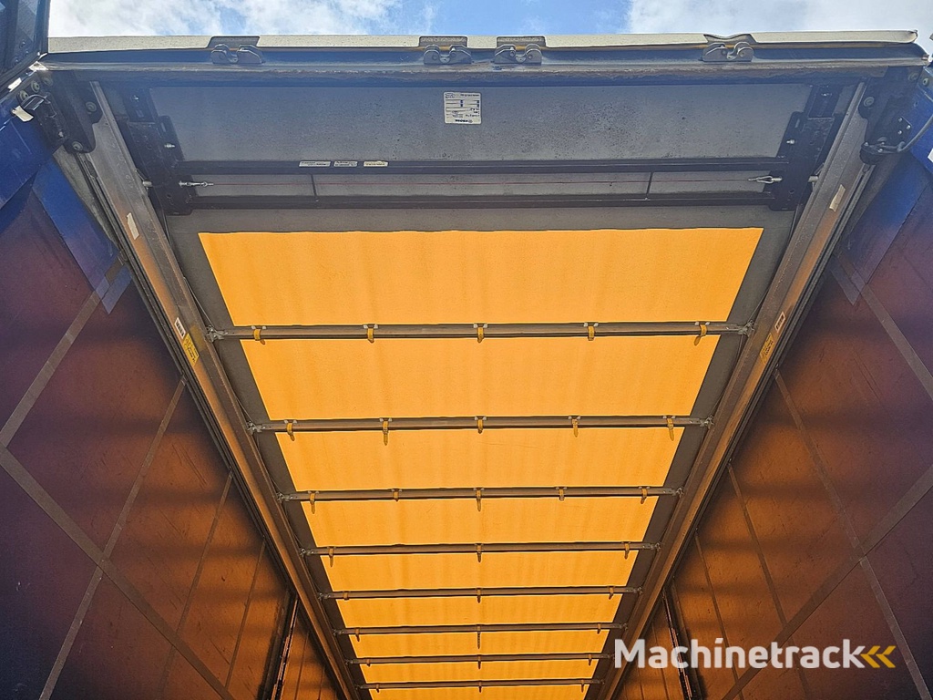 KRONE SDP 02 bär 2 tons taillift