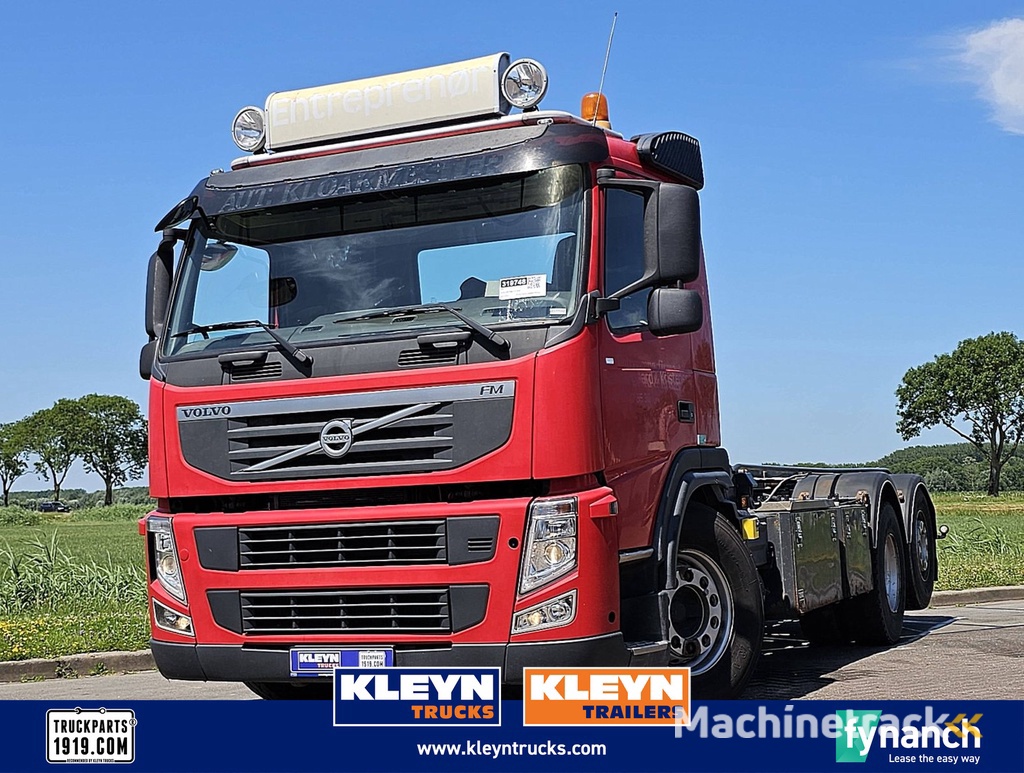VOLVO FM 11.330 6x2 manual wb460
